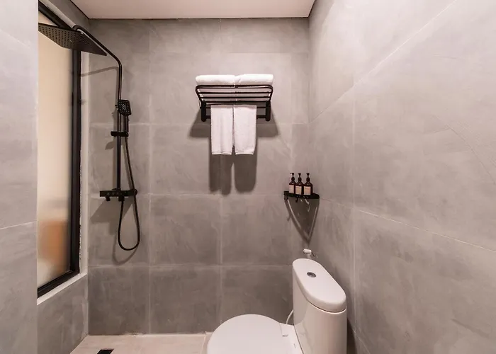 Sekala Coliving - Minutes Away To Finns And Atlas Clubs Canggu