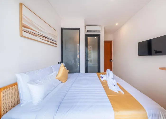 Sekala Coliving - Minutes Away To Finns And Atlas Clubs アパート
